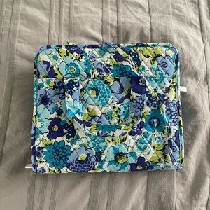 VERA BRADLEY jewelry organizer